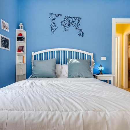 Casa Desiderio Apartment เนเปิลส์ ภายนอก รูปภาพ